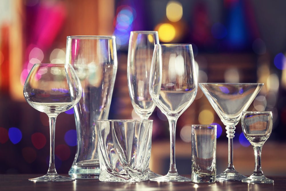 Guide to Types of Bar Glasses