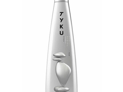 Tyku Junmai Daiginjo Super Premium Sake 720ml - Uptown Spirits